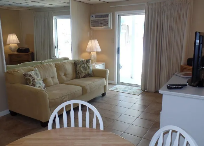 Windjammer Aparthotel 3*