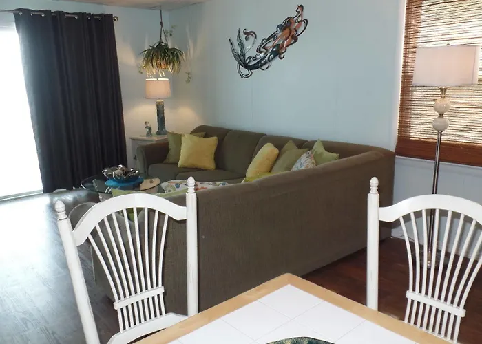 Windjammer Aparthotel